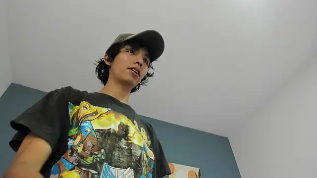 Živý XXX chat justin_twink20