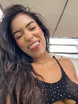 MystiqueXXX's Live XXX Chat