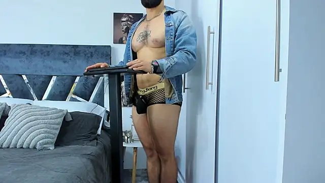 Zack_Froone Live XXX-Chat