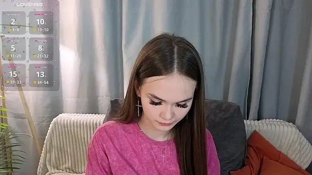 LuraPodraza Adlı Modelin Canlı XXX Sohbeti