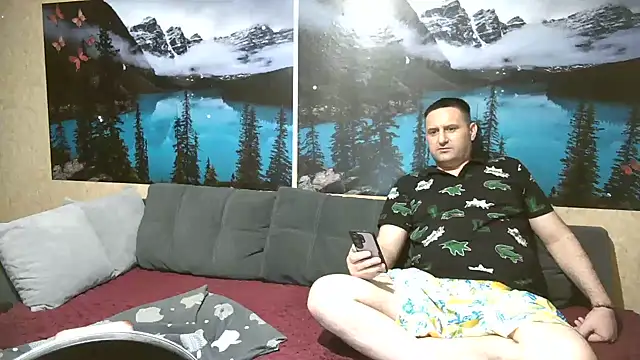 BiManKleo 现场XXX聊天