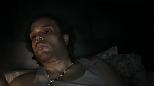icebergslim281 élő XXX-chatje