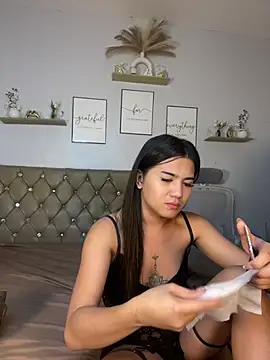 Živý XXX chat JassmineLove