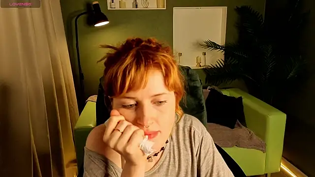 دردشة Qoshka الجنسية المباشرة
