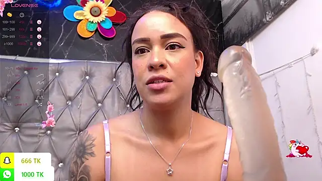 LAILAGUMMY Chat XXX live