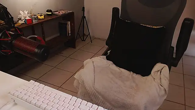 Thieves9 live XXX chat