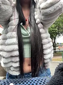 צ'אט XXX בשידור חי של PamelaJonsom_