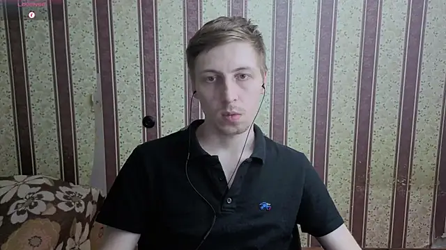 Czat XXX na żywo – Darien_Brown