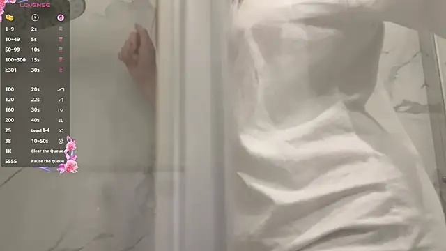 Živý XXX chat EmmaLovelyBB