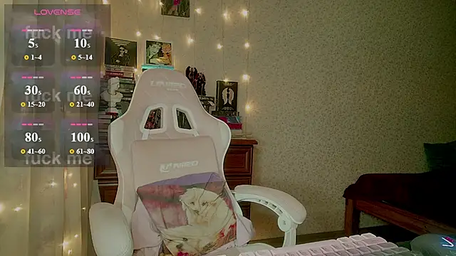 lunar_Sanata élő XXX-chatje