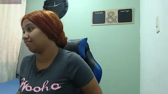 Chat XXX en directo de Kitty_summer