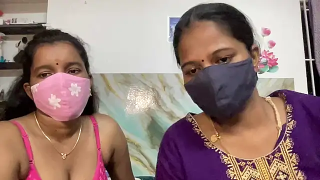 Show modela Tamil_Perfect_Coupless na web-kameri