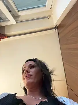 Hotmomcheckk_'s Live XXX Chat