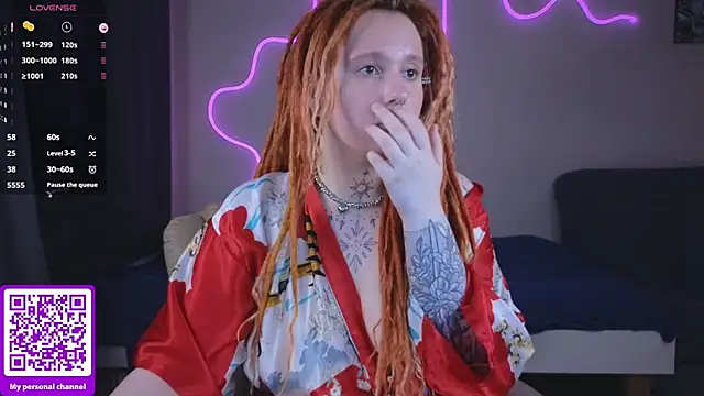 The_Full_Red_Moon's Live XXX Chat