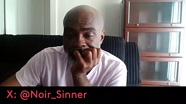 Chat XXX ao vivo de sinnernoir