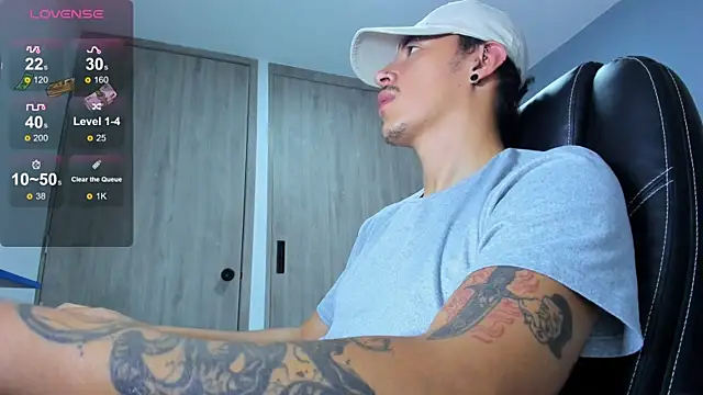 LOBO_ALPHA Chat XXX in diretta