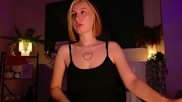 ClaireMathis élő XXX-chatje
