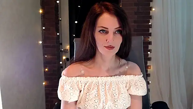 Chatroom XXX en direct de ms_kelarini
