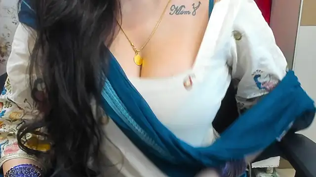 Chat +18 de Gorgeous_lakshika ao vivo