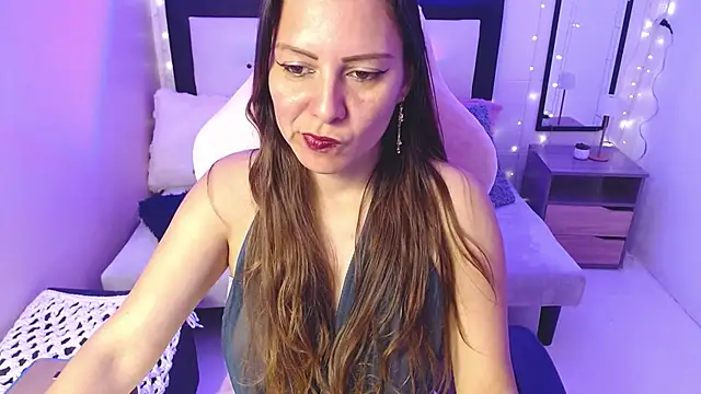 camila_delarosa's Live XXX Chat