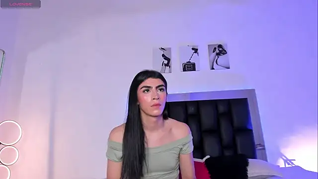Isabella_Moon9 Webcam Show