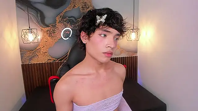 Avenn Live XXX Chat