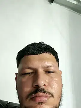 BadboyDirty1 লাইভ XXX চ্যাট