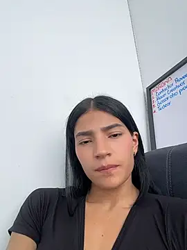 Živý XXX chat Ema_Rose_