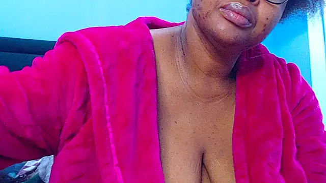 GoddessTitts' Live XXX Chat