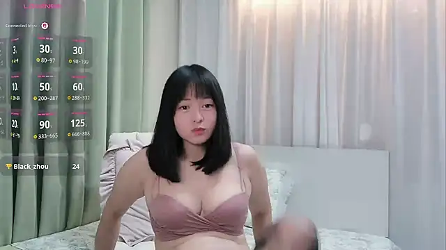 -Yuko- live XXX chat