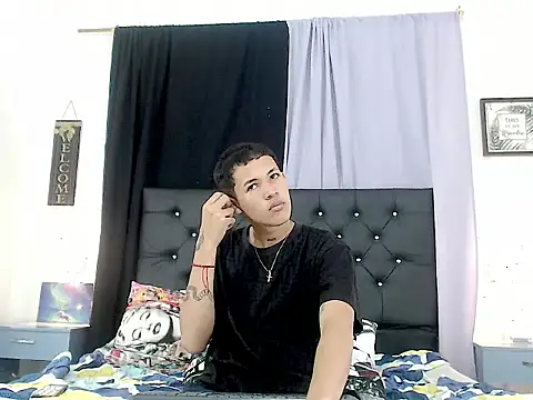 RoySteven – Live XXX-chat