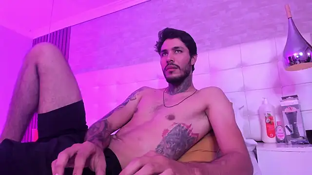 JacksonGreenn's Live XXX Chat