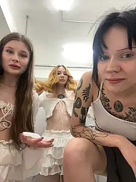 sukidaa Live XXX Chat