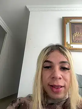 lanahot-77 Chat XXX in diretta