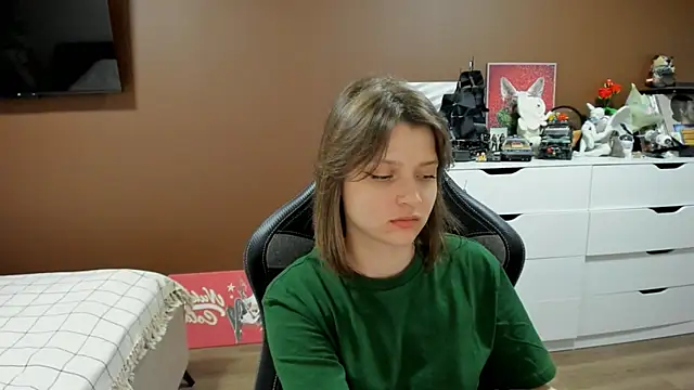 Онлайн чат XXX SoniNesti
