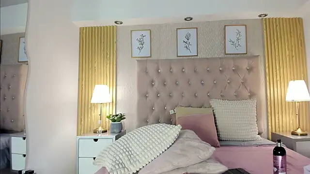 KamyGlam's Live XXX Chat