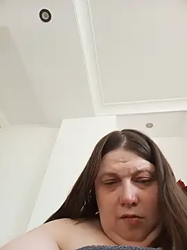HotHornyEmmaX's Live XXX Chat