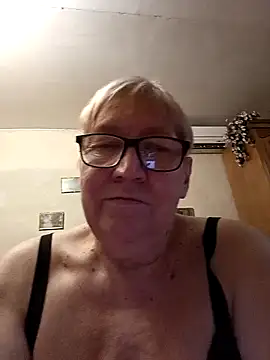 Molli1408's Live XXX Chat
