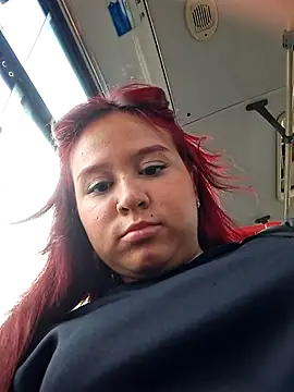 Živý XXX chat Roux9