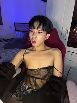 Plaxxxtique Pertunjukan Webcam