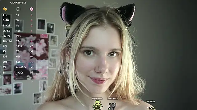 ElaineBerum's Webcam Show