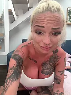 Živý XXX chat shortybig_official
