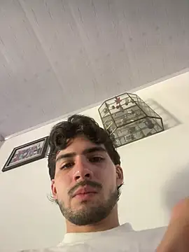 thiago9798's Live XXX Chat