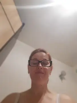 LanaOlbenst's Live XXX Chat
