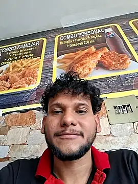 prototipoA45's Live XXX Chat
