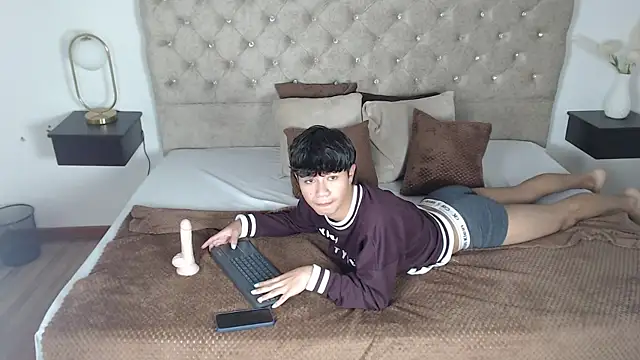 SparkRivers' Live XXX Chat