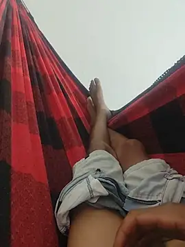 חדר צ'אט בשידור חי של Domobom