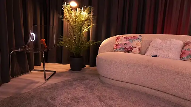 XXX chat uživo modela Red_Kim