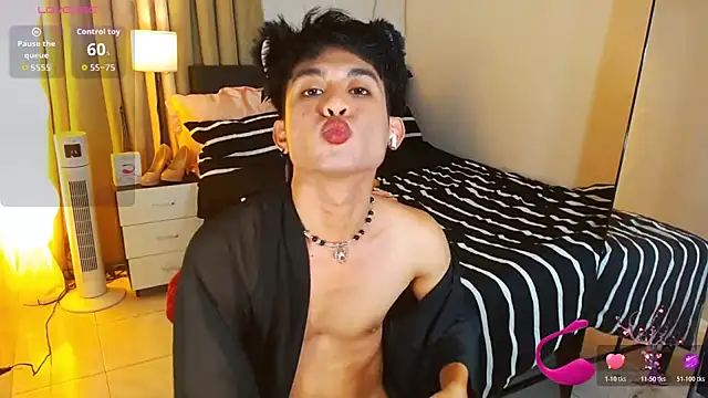 Chat XXX Live WildestTwink