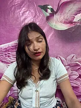 Priyaa_1433 Chat XXX live